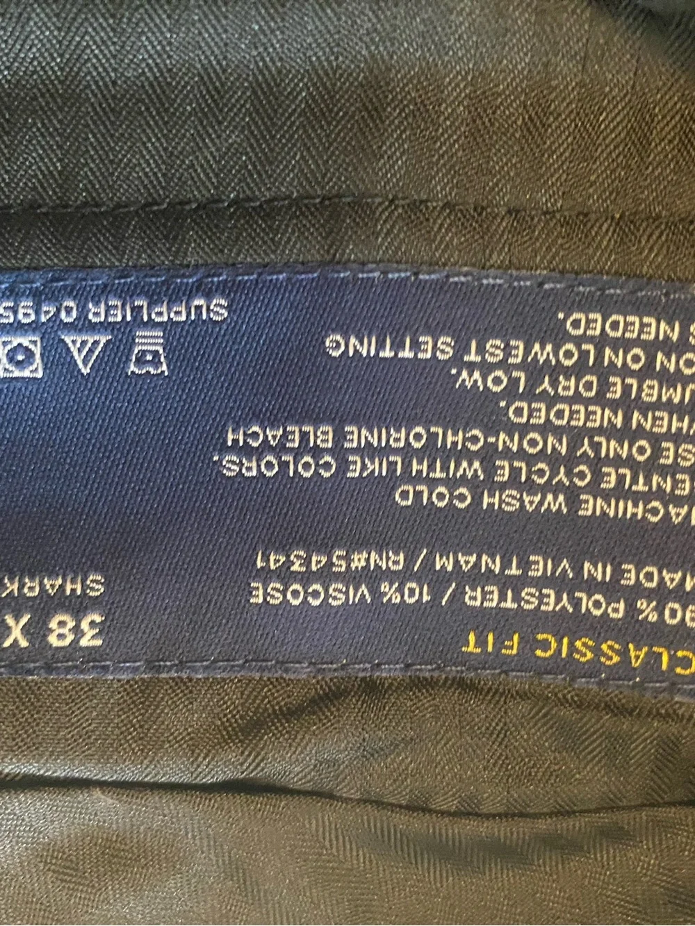 Stafford Men's Dress Pants 3 pairs — excellent condition 38x29